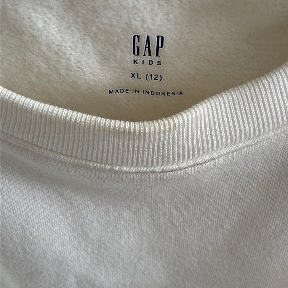 Gap Ruffle Sweatshirt - Picture 2 of 3